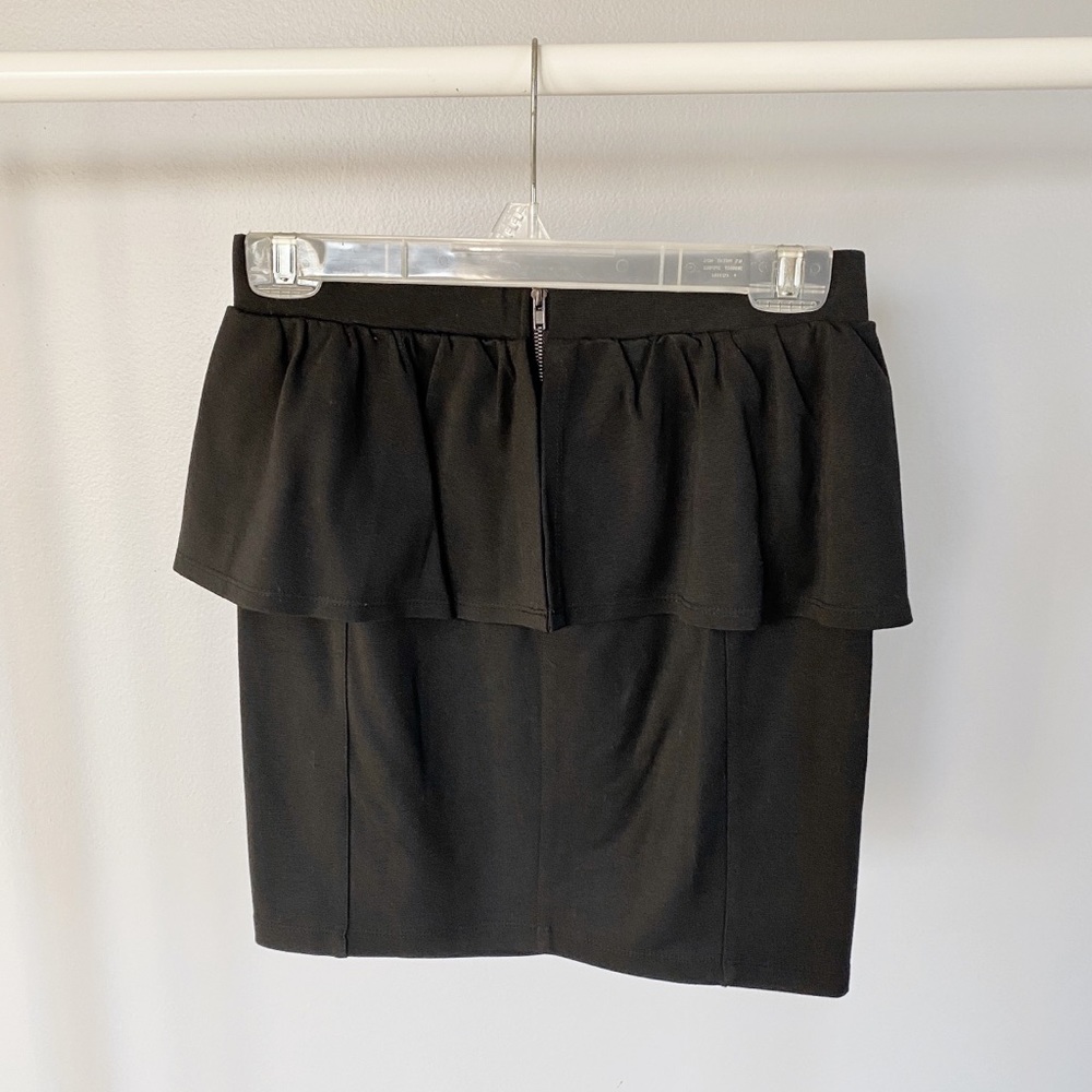 MINI SKIRT - Picture 4 of 6